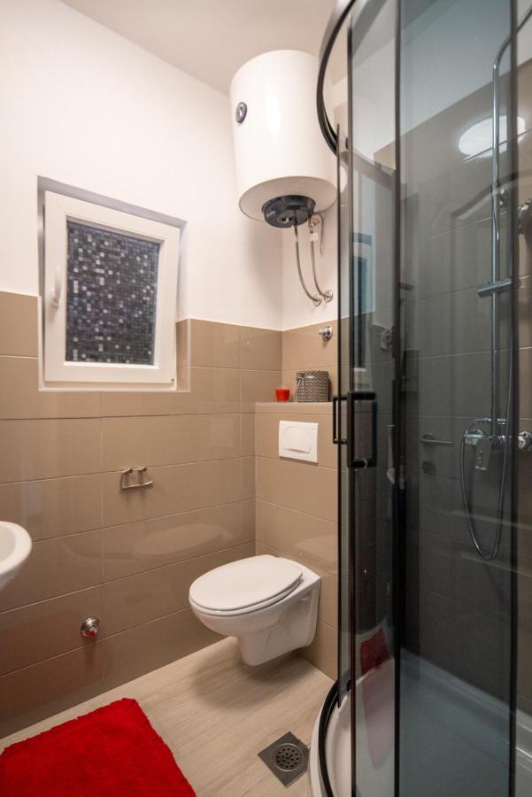 Apartman L&A Biograd Na Moru Exterior foto