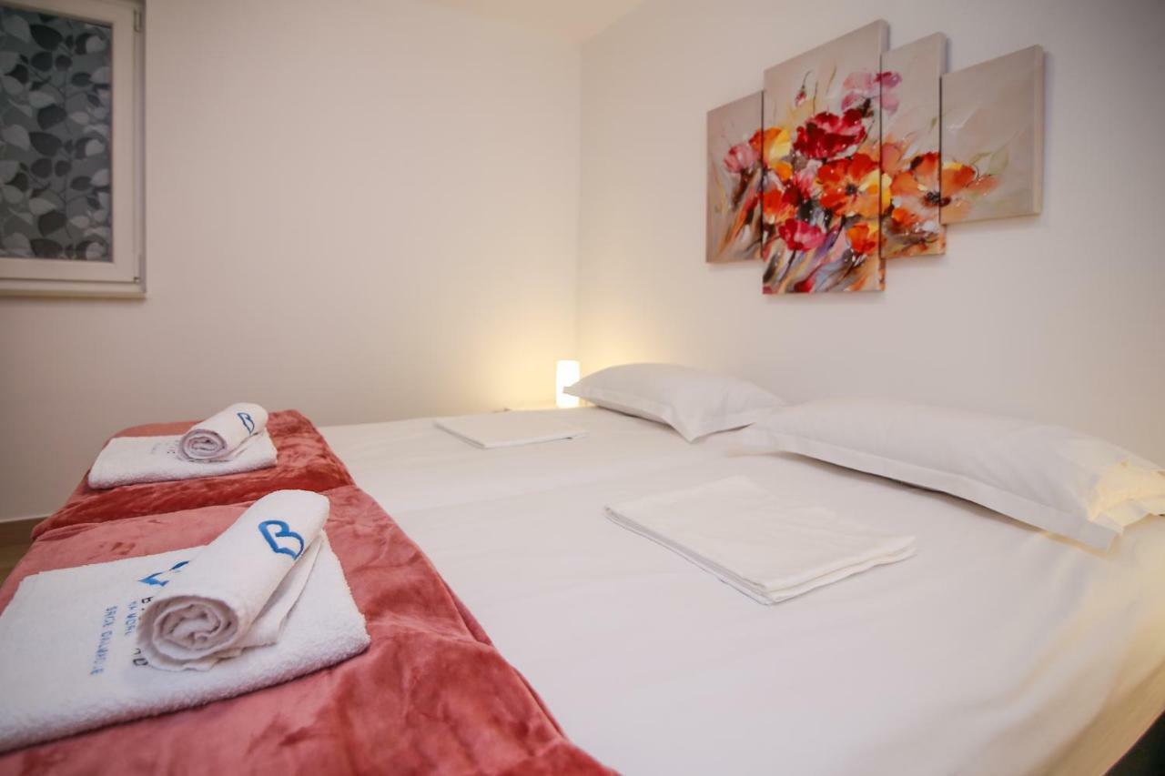Apartman L&A Biograd Na Moru Exterior foto